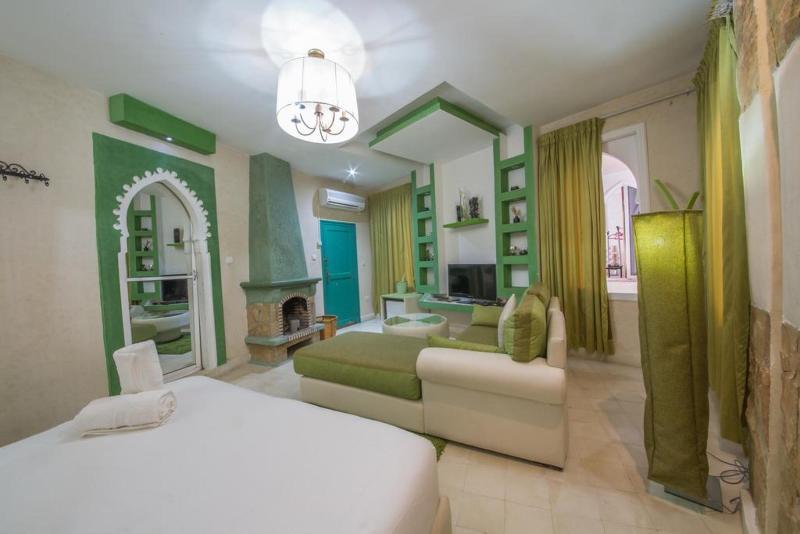 Riad Hicham Чефчауен Екстериор снимка