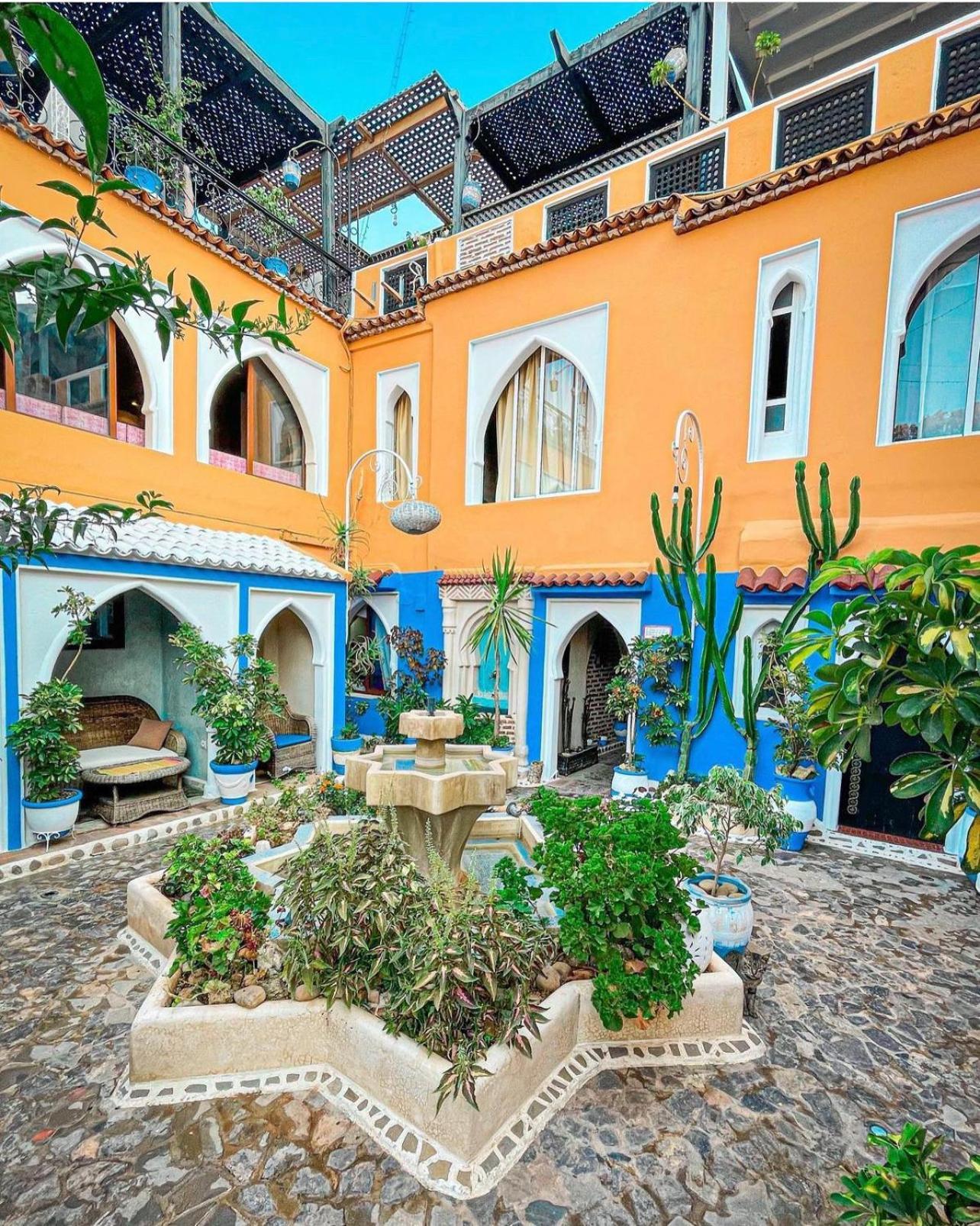 Riad Hicham Чефчауен Екстериор снимка